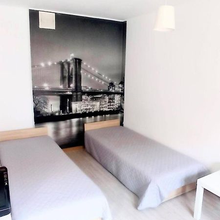 Apartament Studio - Mehoffera 1 Apartman Zabrze Kültér fotó